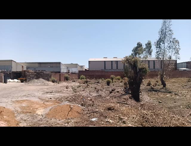 41,672M² VACANT LAND FOR SALE IN GERMISTON INDUSTRIAL